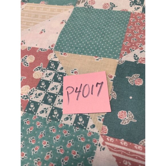 Vintage Style Cotton Fabric Patchwork Quilt 44" x 20" Floral & Geometric Pattern - Picture 5 of 5